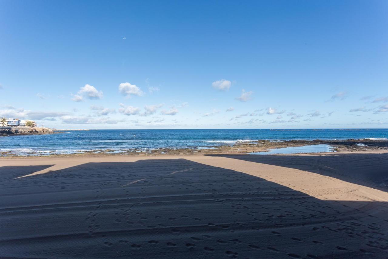 Front Line Beach With Fantastic Terrace. Telde Exterior photo