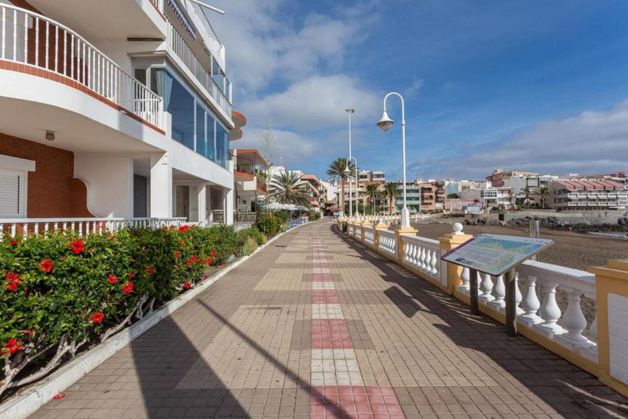 Front Line Beach With Fantastic Terrace. Telde Exterior photo