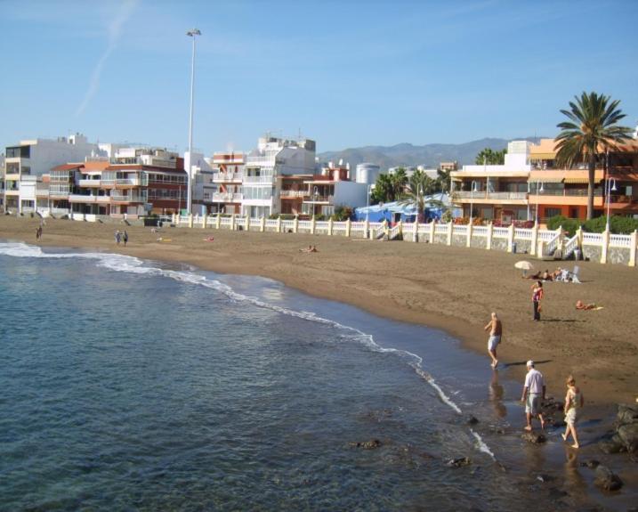 Front Line Beach With Fantastic Terrace. Telde Exterior photo